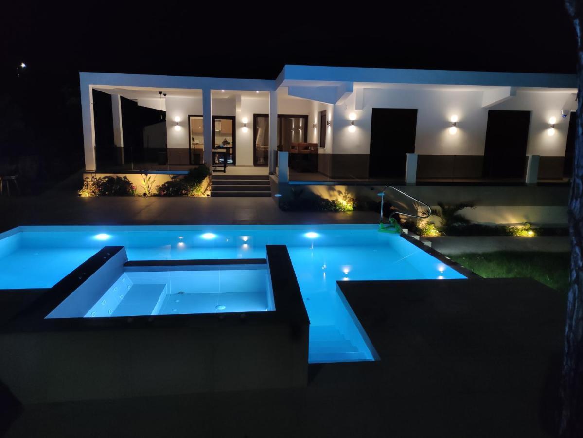 Luxury Villa Anemone With Private Pool Pastida Exterior photo